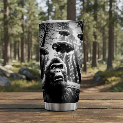 Big foot Scare 20 Oz Tumbler (Print in USA)